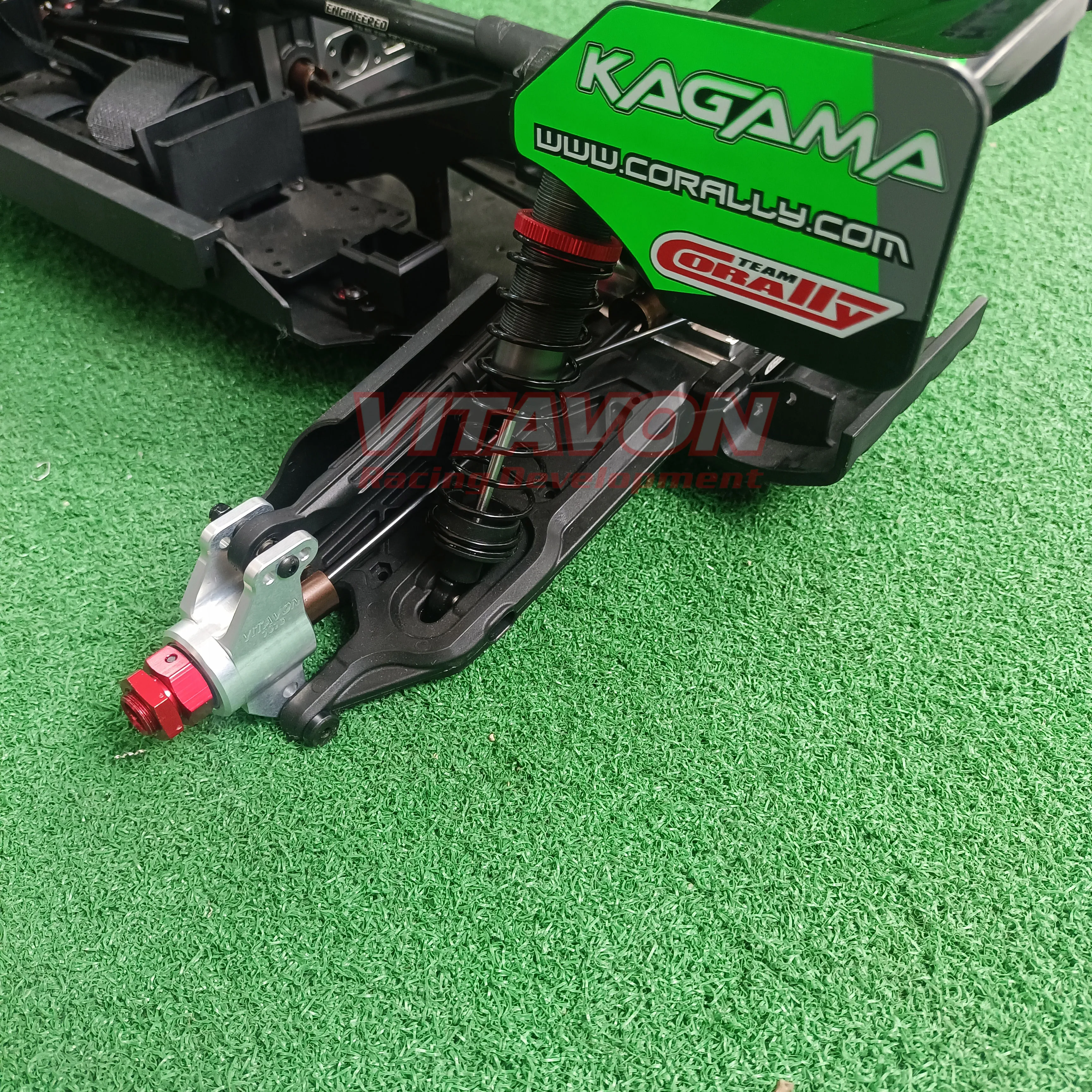 

Задняя ступица VITAVON CNC Alu7075 для команды Corally KAGAMA XP 6S
