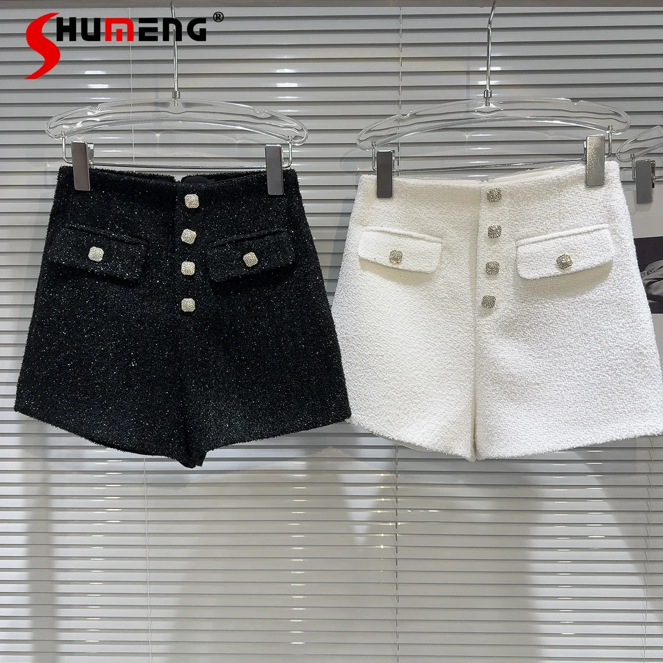 

Fashion 2023 Winter New Rhinestone Buckle Tweed Temperament Socialite Three Points Feminine Solid Color Shorts Women’s Clothes