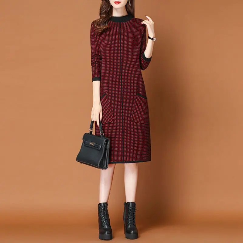 Women\'s 2023 Autumn and Winter New Pullover Half High Neck Patchwork Plaid Knitted Thickened Loose Mid Length Long Sleeved Dress