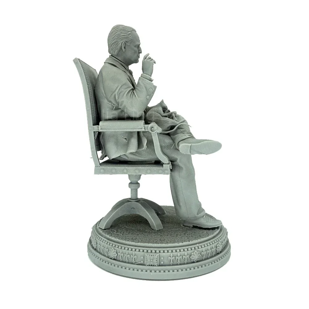 Classic Suit Man Resin Figure 1/24 Miniature Unpainted Plastic Model Kit Not assembled A204