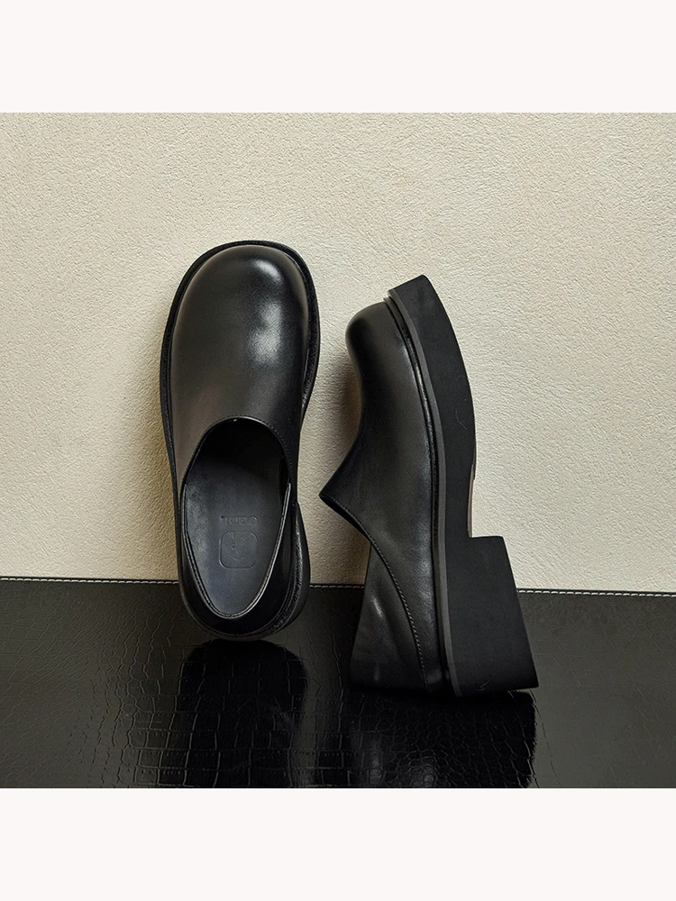 

Casual Leather oes Men's Two-Way Wear High Heel Simple Design Comfortable Slip-On Loers Faionable Office oes