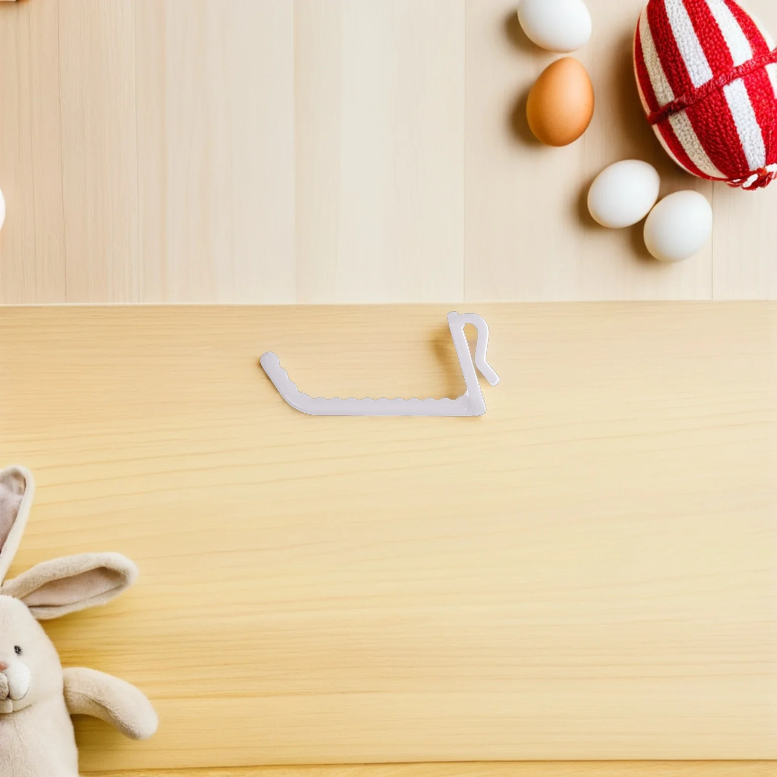 

50Pcs Multi Purpose Plastic Hooks for Grid Wall Panels Easy Install No Tool Required Home Office Kids Room Black