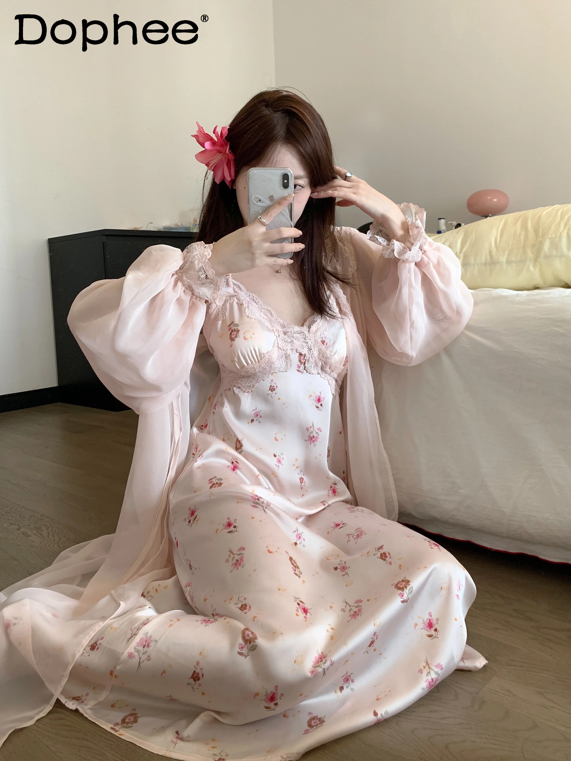 

Summer sweet girl floral ice lace pajamas long pajamas 2025 new Japanese ins loungewear with chest pads two-piece set