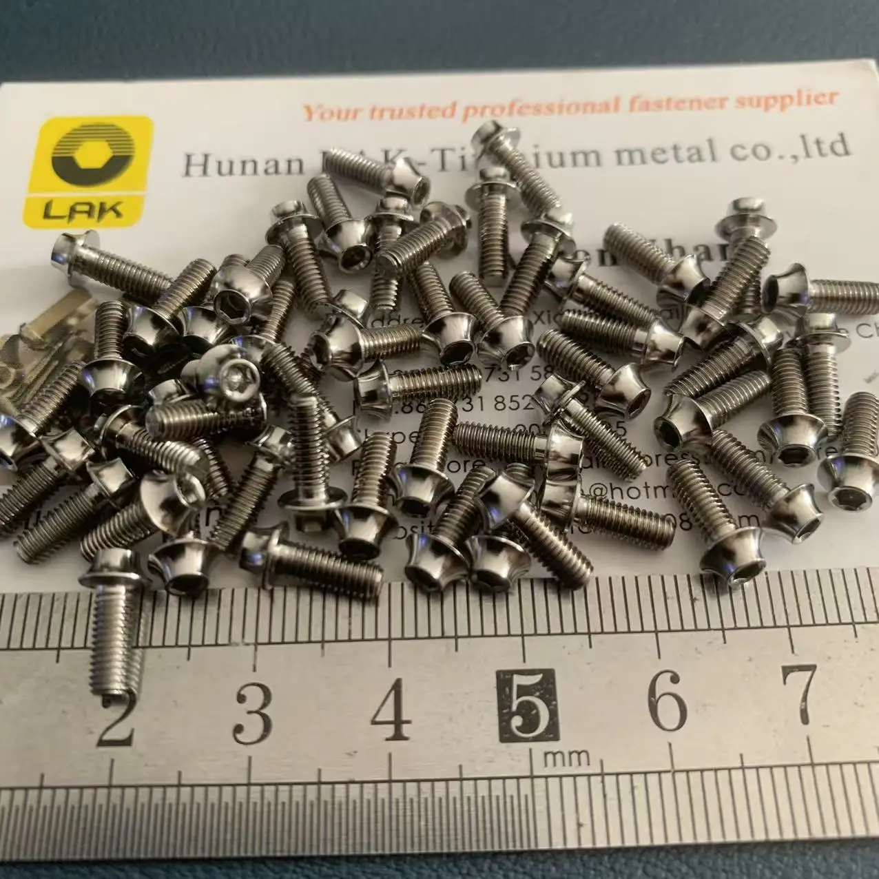 Titanium alloy Gr5 Socket UFO head screw M3*4 5 6 8 10 12 14 15 16 18 20 22 24 35