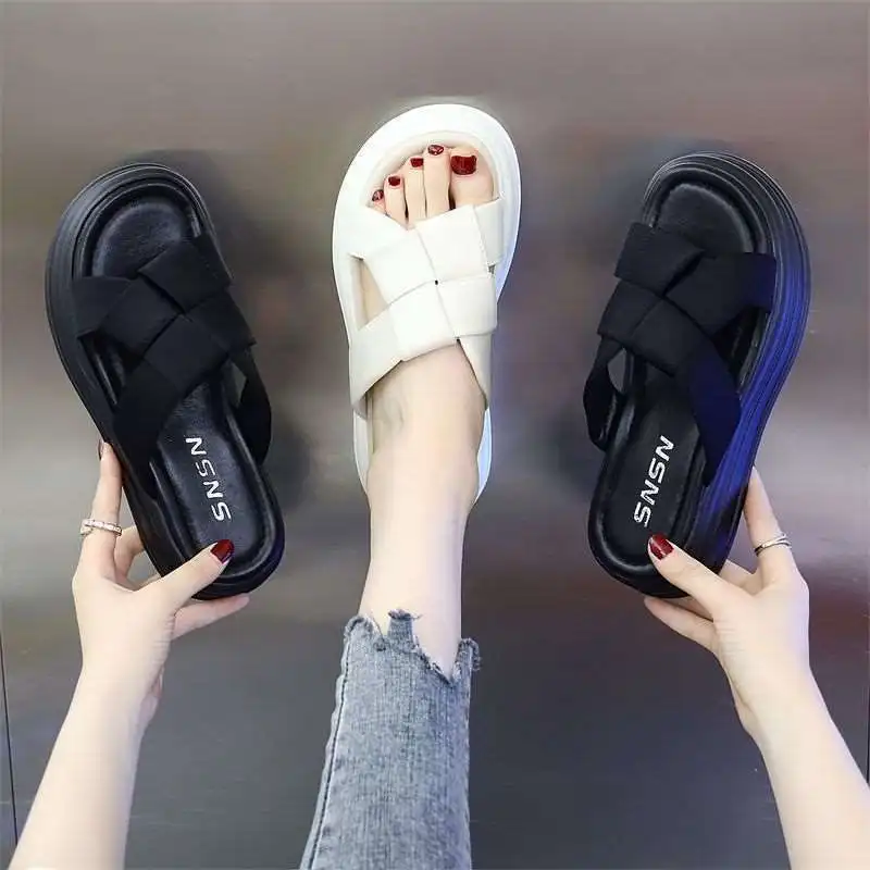 

Summer Fashion Women Thick Sole Sandals Non Slip Beach Slippers Outdoor Casual Comfortable Shoes Zapatos Mujer Zapatillas Mujer