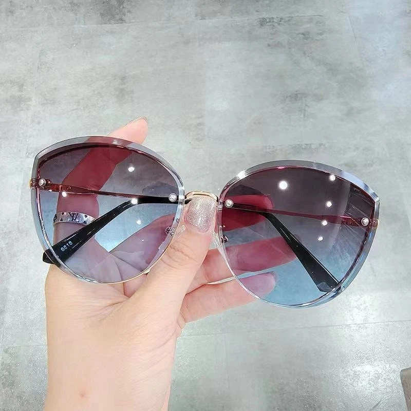 

Модные женские солнцезащитные очки «кошачий глаз», женские винтажные солнцезащитные очки без оправы с градиентом, UV400, женские модные очки для путешествий и вождения