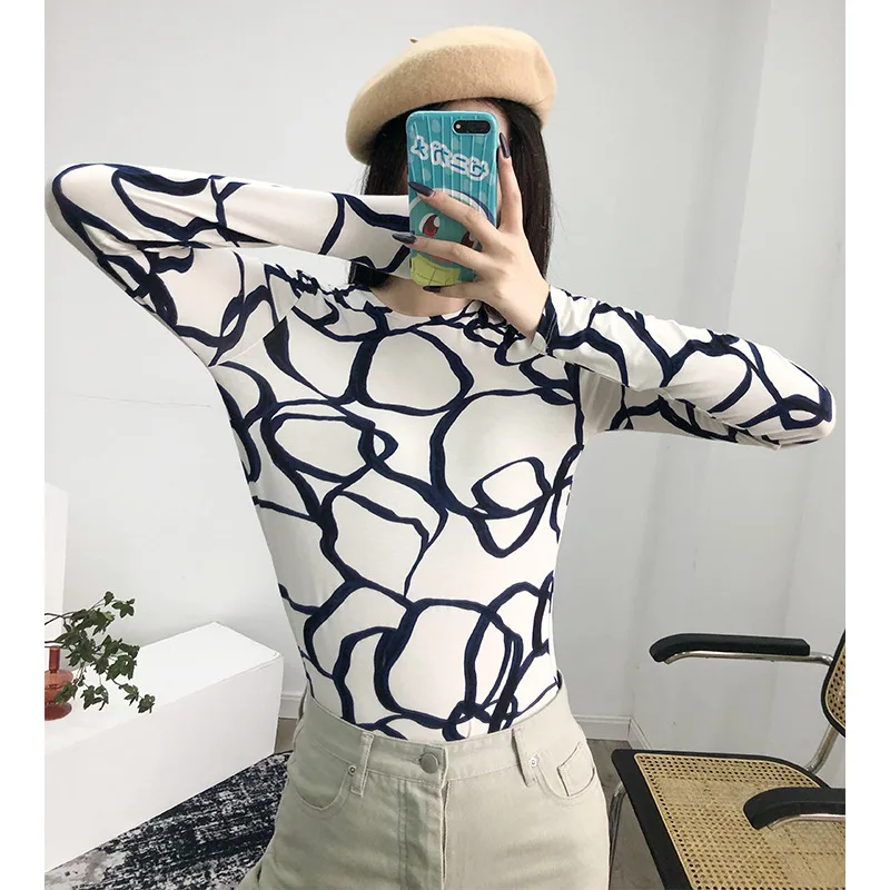 2022 spring and summer new products abstract printing long-sleeved T-shirt POLO shirt women's slim simple bottoming shirt top