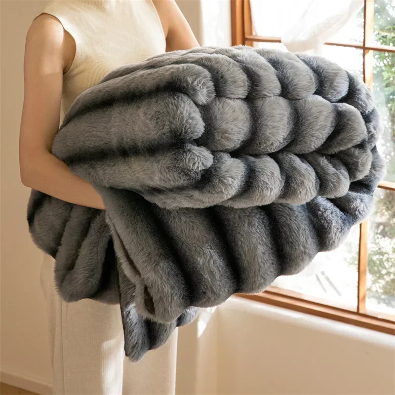 

High-grade Faux Rabbit Fur Blanket Autumn Winter Soft Thick Warm Sofa Blanket Bedroom Bedding Nap Blanket Home Decor