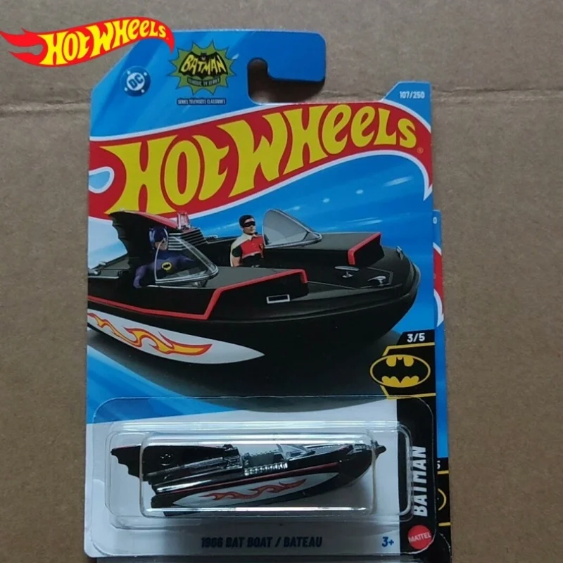 C4982/2026e Original Hot Wheels Car Batman 1966 Bat Boat Batman 1/64 Diecast Toys For Boys Voiture Metal Models Birthday Gift