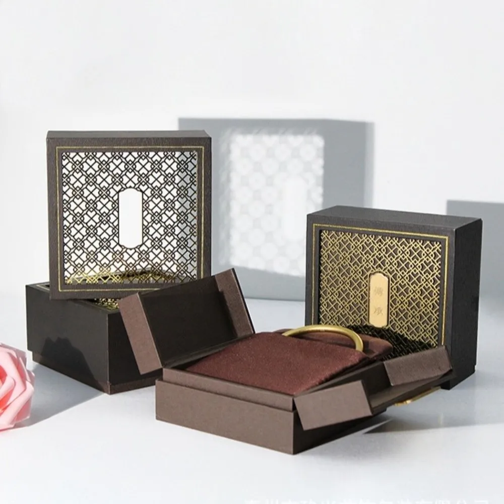 

Durable Double Open Inheritance Jewelry Box Hollow Out Traditional Gold Jewelry Box Bracelet Storage Case Gift Packaging