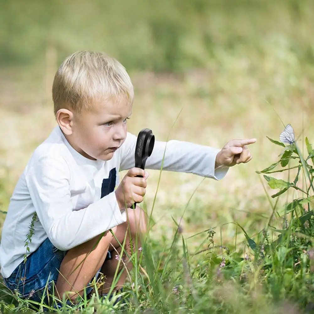 Mikroskop Layar 2 Inci Definisi Tinggi 200x Zoom Kaca Pembesar Genggam Mikroskop Digital Anak yang Dapat Diisi Ulang