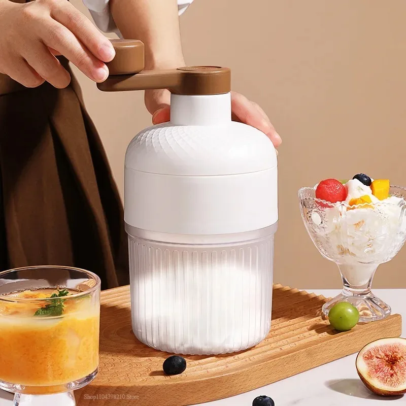 Máquina de batidos manual de tamaño pequeño para el hogar, con molde para cubitos de hielo, trituradora de hielo raspada a mano para cocina