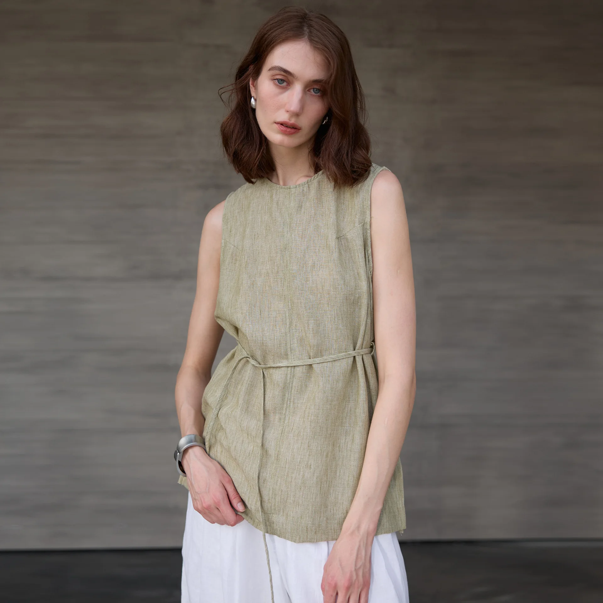 FANAN Drawstring Gathered Waist Vest For Women Round Neck Sleeveless Minimalism 100% Linen Tops Female 2026 Summer New