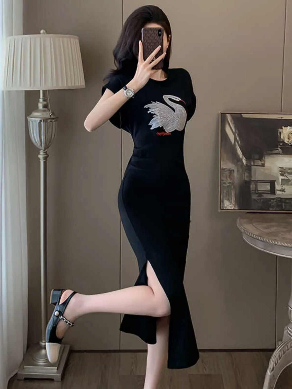 

GG046 Temperament light mature short-sleeved female summer new style royal sister black slim waist hip split T-shirt skirt