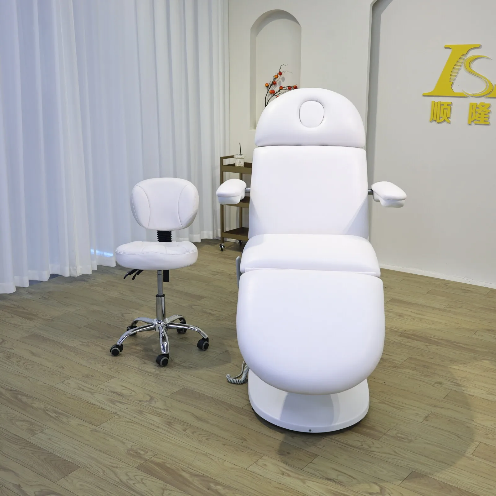 Electric Beauty Chair Adjustable Facial Bed with Headrest Face Hole Armrests Spa Lash Tattoo Massage Treatment Chair White