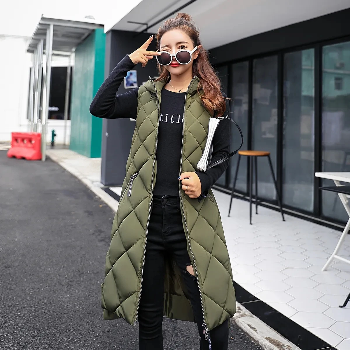 

2022New Winter Down Cotton Hooded Vest Sleeveless Waistcoat Loose Vest Black Long Women's Autumn Jacket Female Bisic Coats Thick