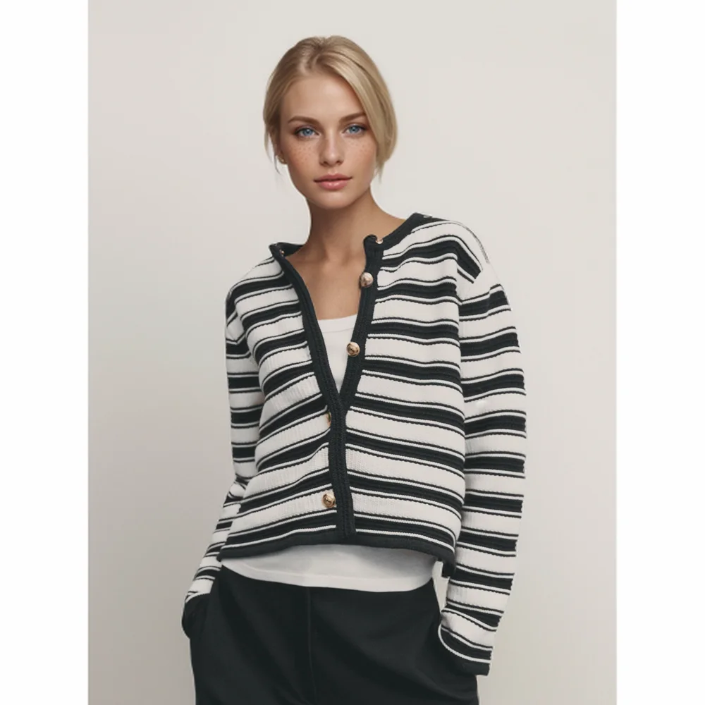 Cos Lris 2024 Autumn New Style Simple Black and White Striped Knitted Short Coat for Women 05660513800