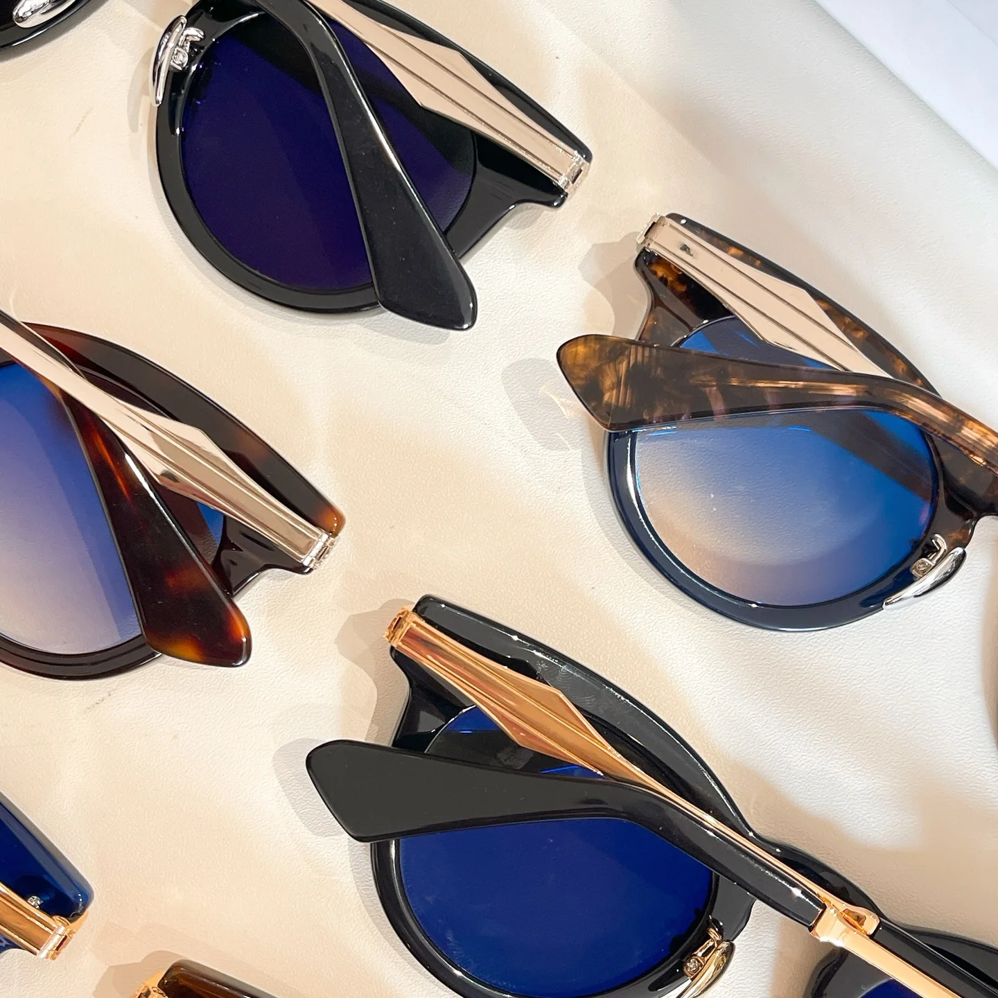 Carbon Sunglasses for Men Women,Premium Acetate Metal Frame,UV400 Blocking,Chic Retro Must-have Eyewear