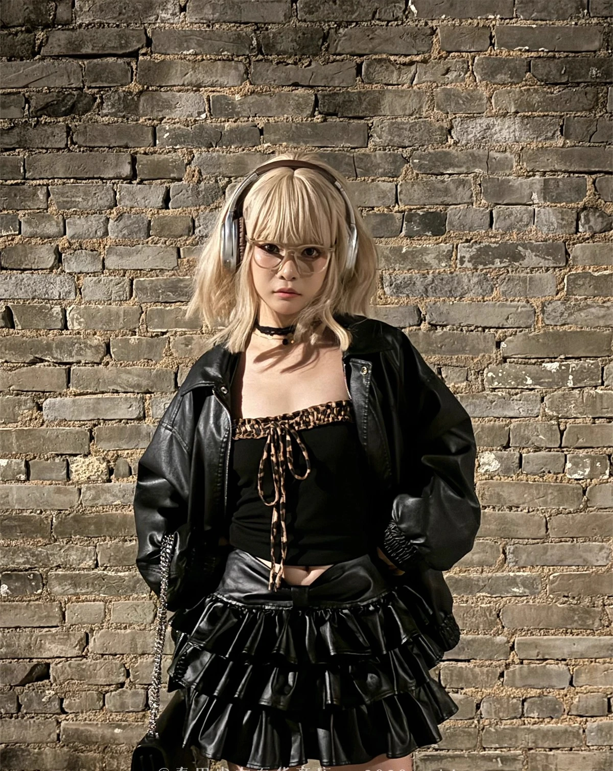 Fashion Versatile Long Sleeve Turn-down Collar Zipper Handsome Leather Jacket Temperament Girl Black High Waist Short Cake Skirt