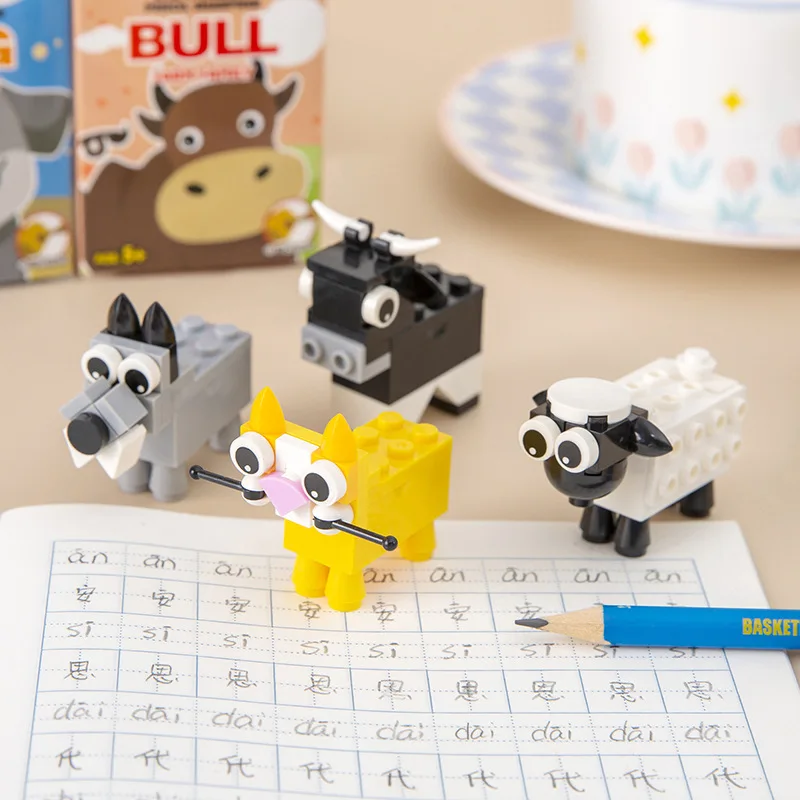 1-4pcs ABS Plastic Pencil Sharpener, DIY Assembly Animal Brick Manual Pencil Cutter, Mini Stationery Gift Students