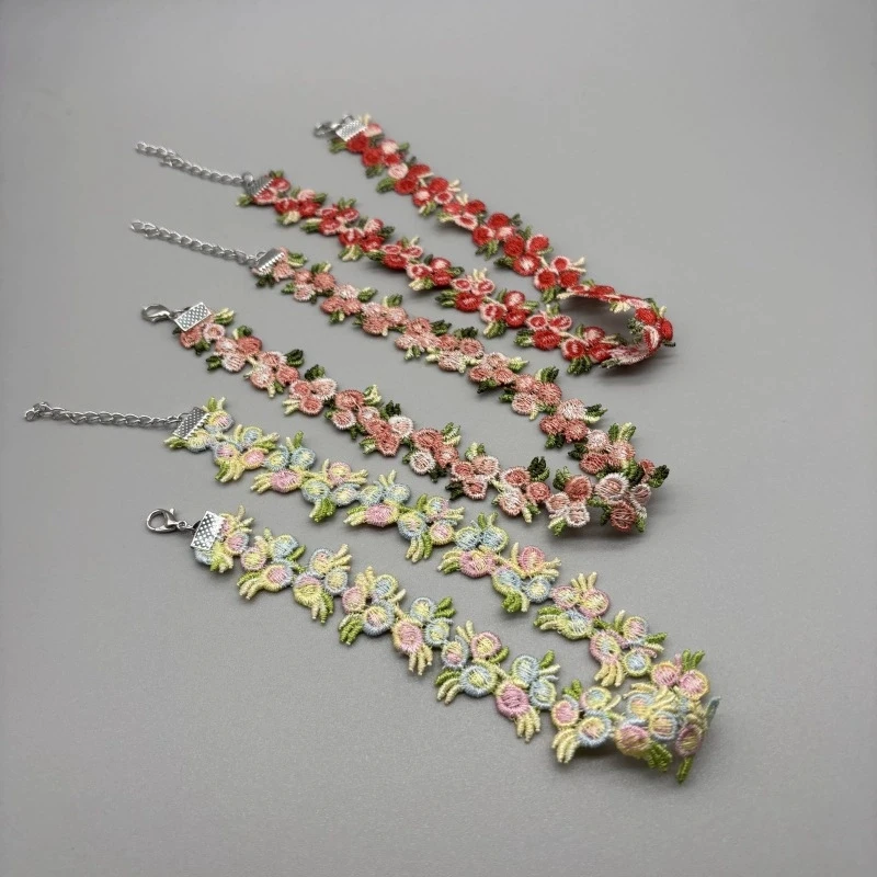 Y2K الدانتيل والتطريز الزهور قلادة للنساء الفتيات نوعية جيدة الحلو أنيقة المختنق طوق تصميم رومانسي التبعي