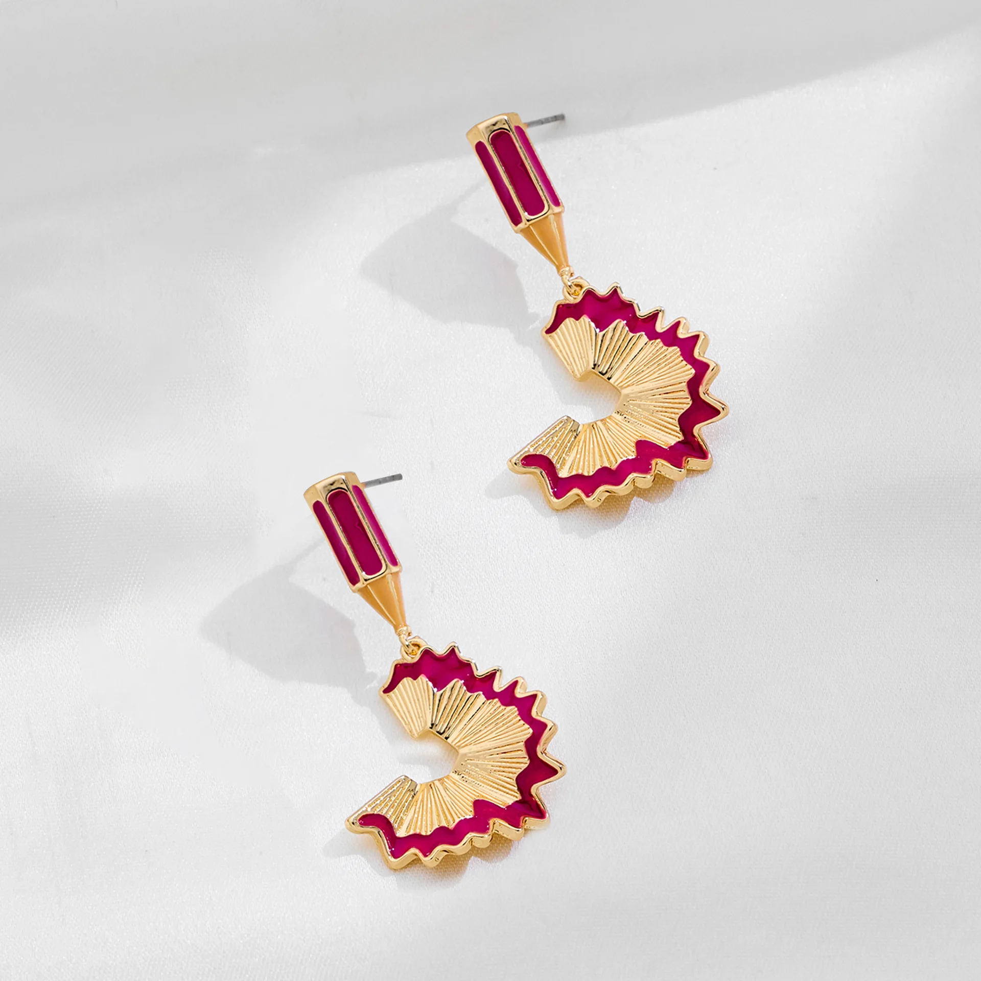 

Back to School Irregular Geometry Pencil Scraps Earrings for Women Fashion Jewelry Deliacate Wholesale Funny Punk Ear Dangle