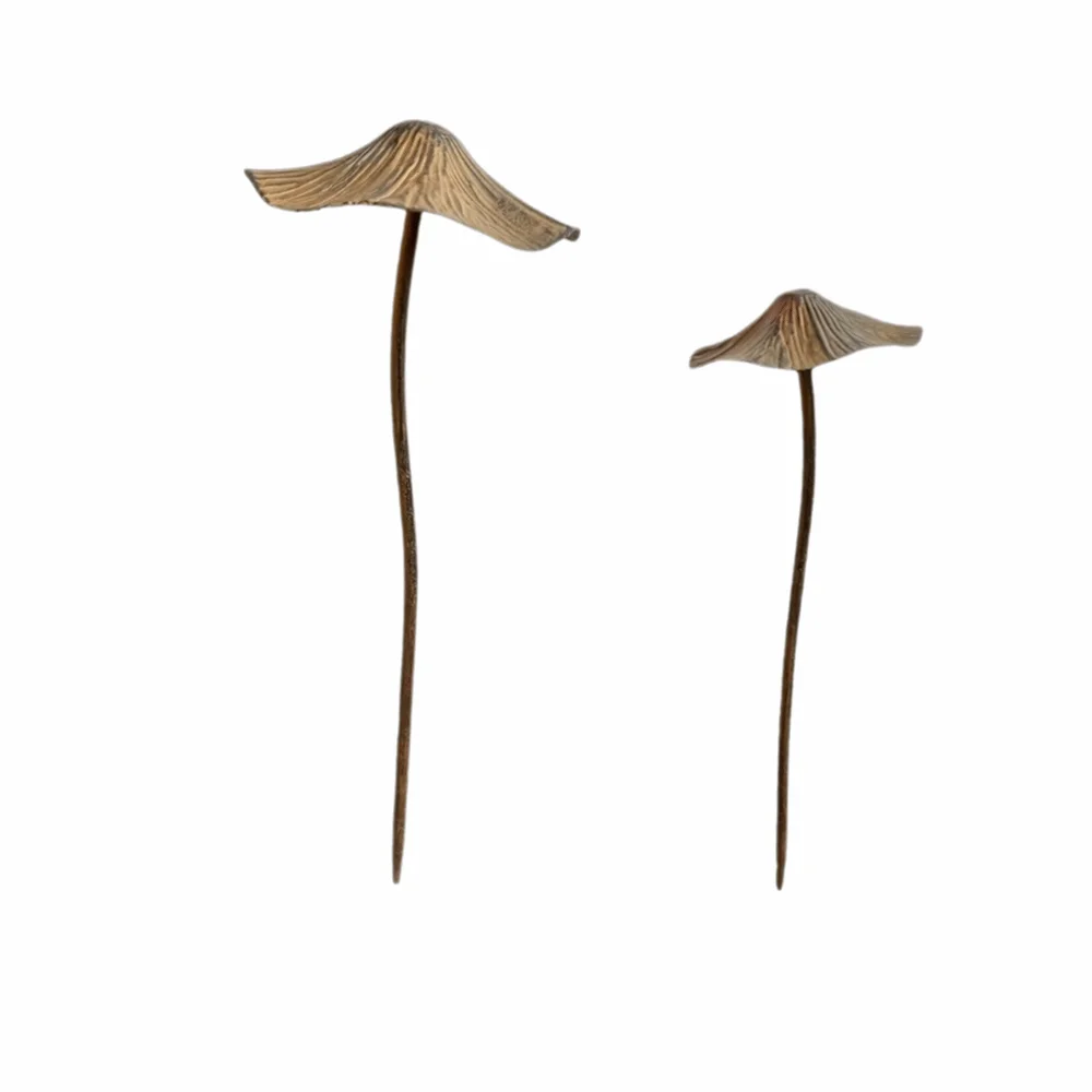 

Retro Garden Metal Rusty Mushroom Halloween Metal Garden Set Mushroom Garden