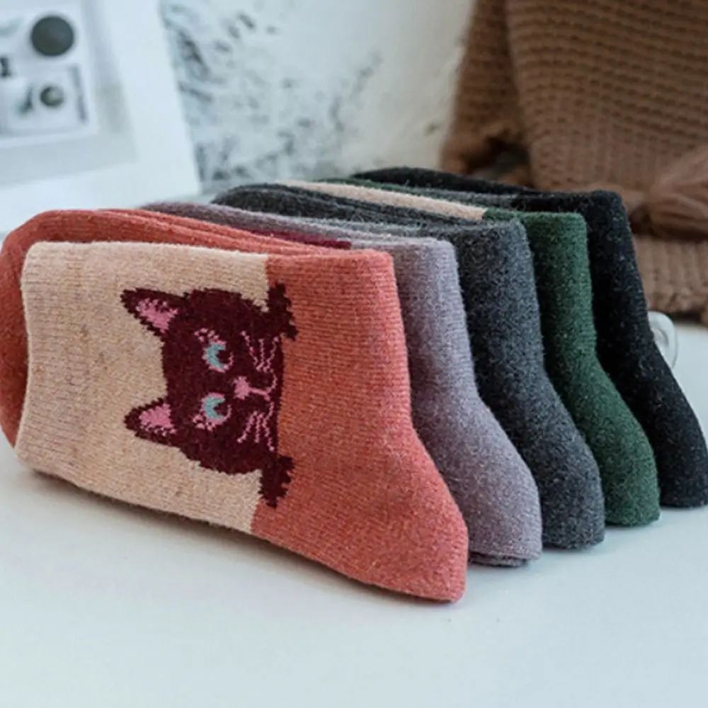 5 Pairs Cotton Cartoon Cat Socks Jacquard Elastic Cuff Cotton Crew Socks Skin-Friendly Sweat Wicking Animal Pattern Socks