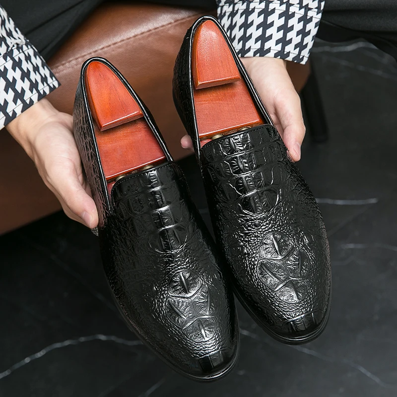 

Mens Crocodile Pattern Genuine Leather Mens Fashion Business Office Dress Shoes Italian Black Formal Dress with Leather Shoes