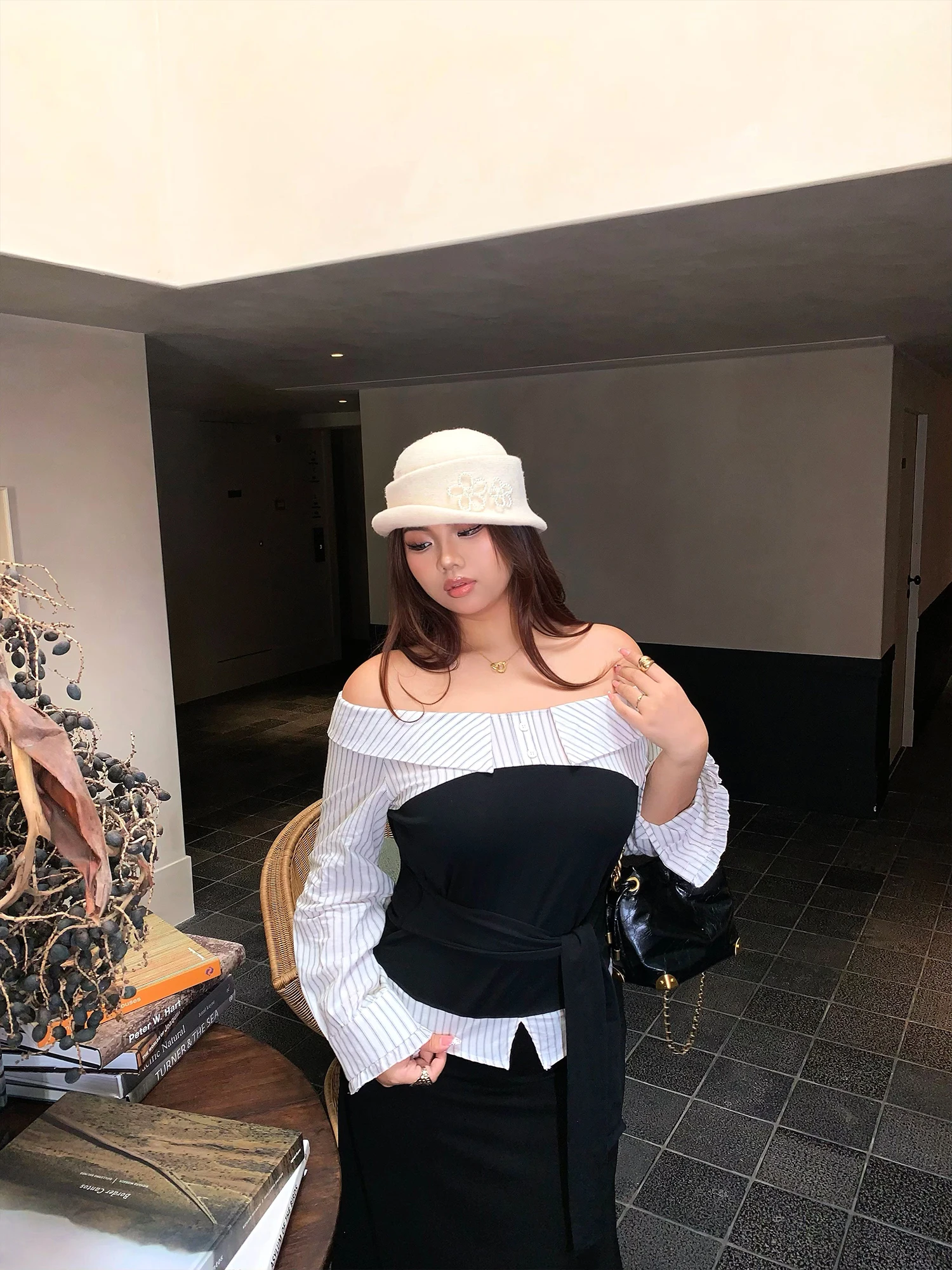 

Сексуальное платье на одно плечо для женщин больших размеров, приталенное, повседневное, с длинным рукавом, из полиэстера, осенне-зимняя мода