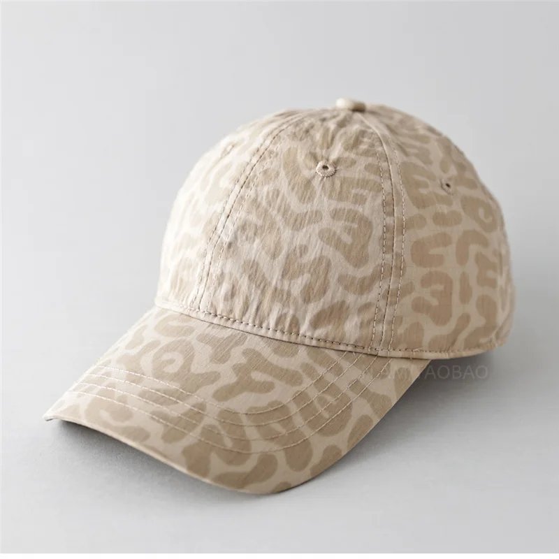 2025latest leopardo impressão de secagem rápida boné de beisebol feminino fresco e respirável tendência da moda personalizado versátil pára-sol boné