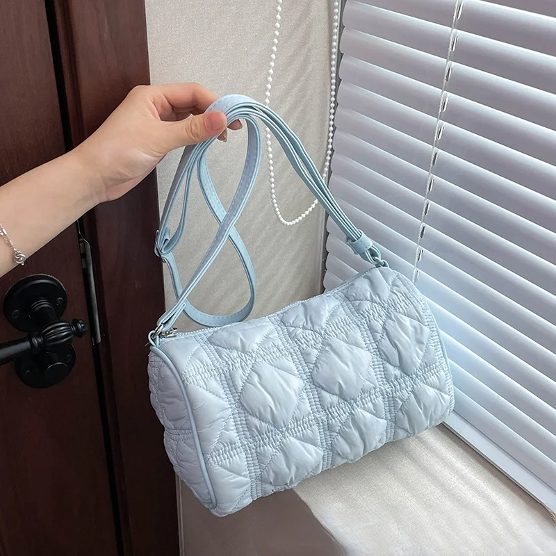 

Korean Style High-End Bubble Cloud Bag Underarm Shoulder Bag down Jacket Bag Single Shoulder Crossbody Pleated Bag