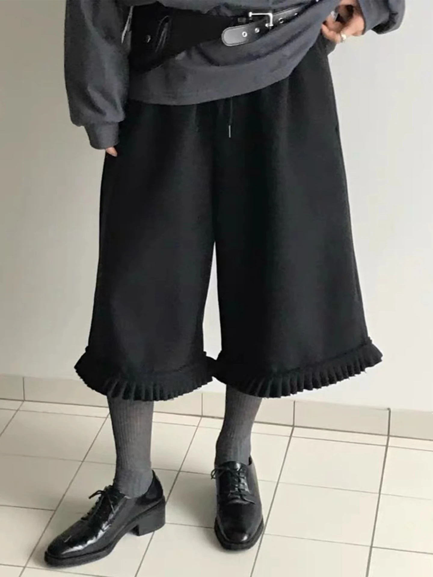 

Gagarich Retro Patchwork Lace Pleated Solid Color Seven Quarter Women 2025 Autumn New High Waisted Casual Straight Leg Pants