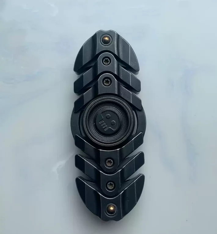 Second hand EDC Fingertip gyroscope