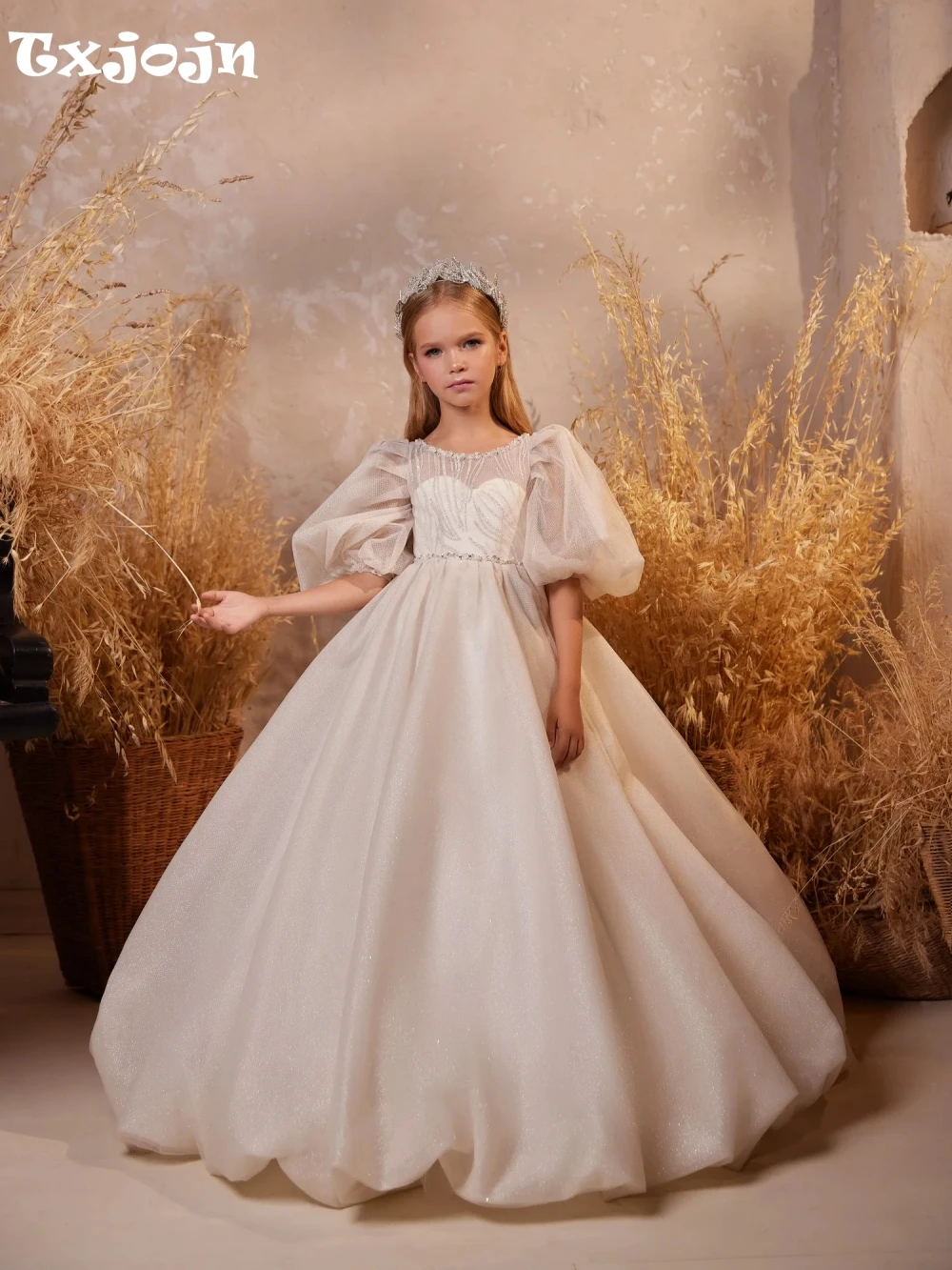 

Gorgeous Sequined Puff Sleeve Flower Girls Dresses For Wedding Classic O-neck Backless Princess Gown School Performance Wear