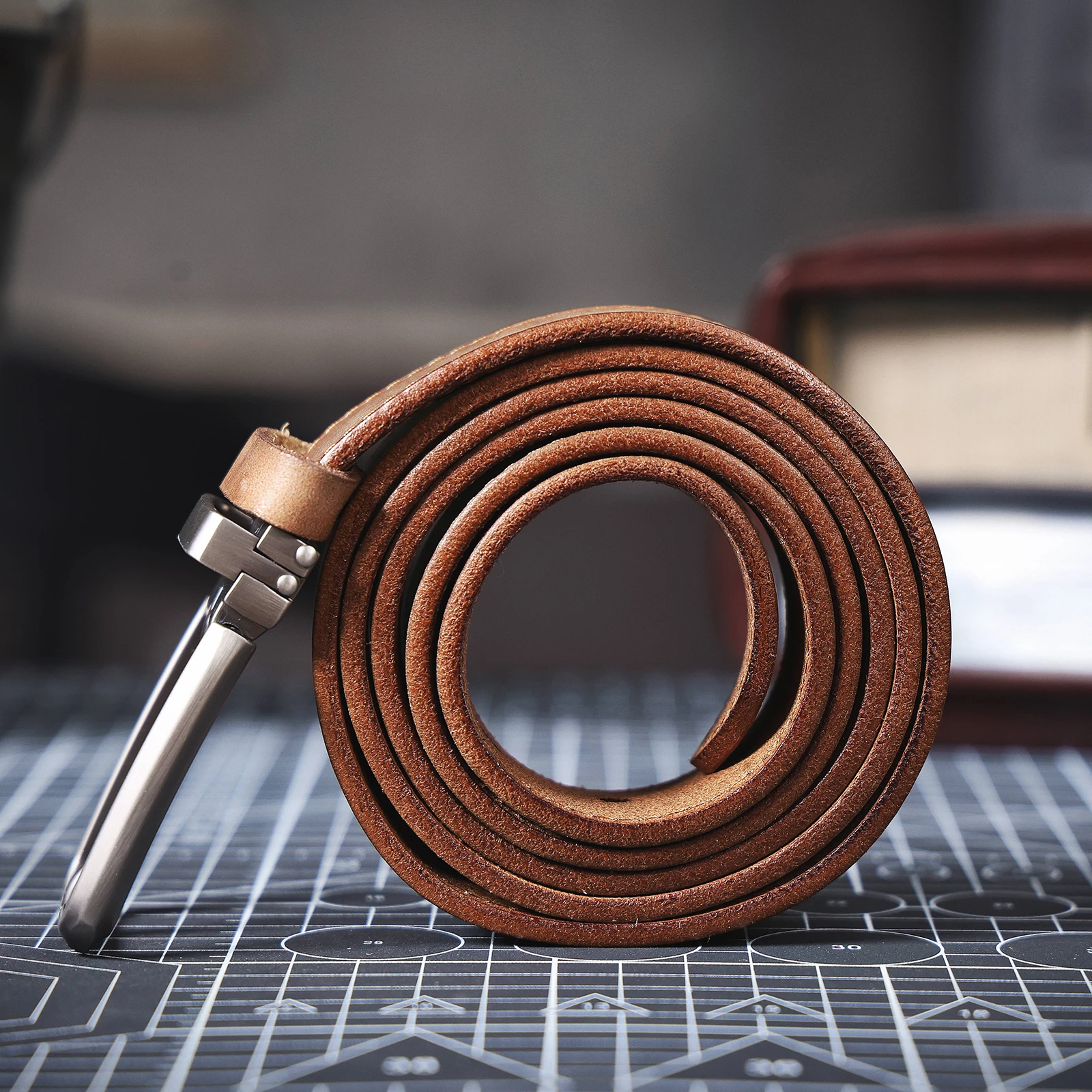 Echtleder-Herrengürtel aus Rindsleder, Italienisches Dickleder mit Geschenkbox, Retro Vielseitiger Herren-Jeansgürtel, Ideale Geschenkwahl – Detail 35