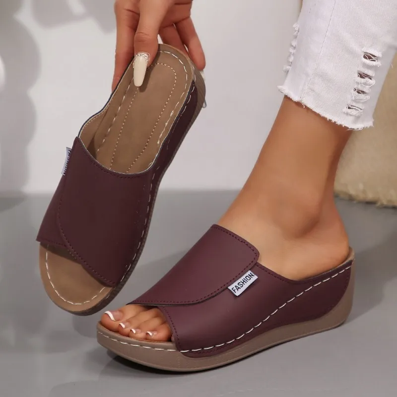Women's Large Size Thick Heel Slippers Lightweight Casual Roman Style Fashionable Outdoor Wear Fish Mouth Slope Heel Sandals