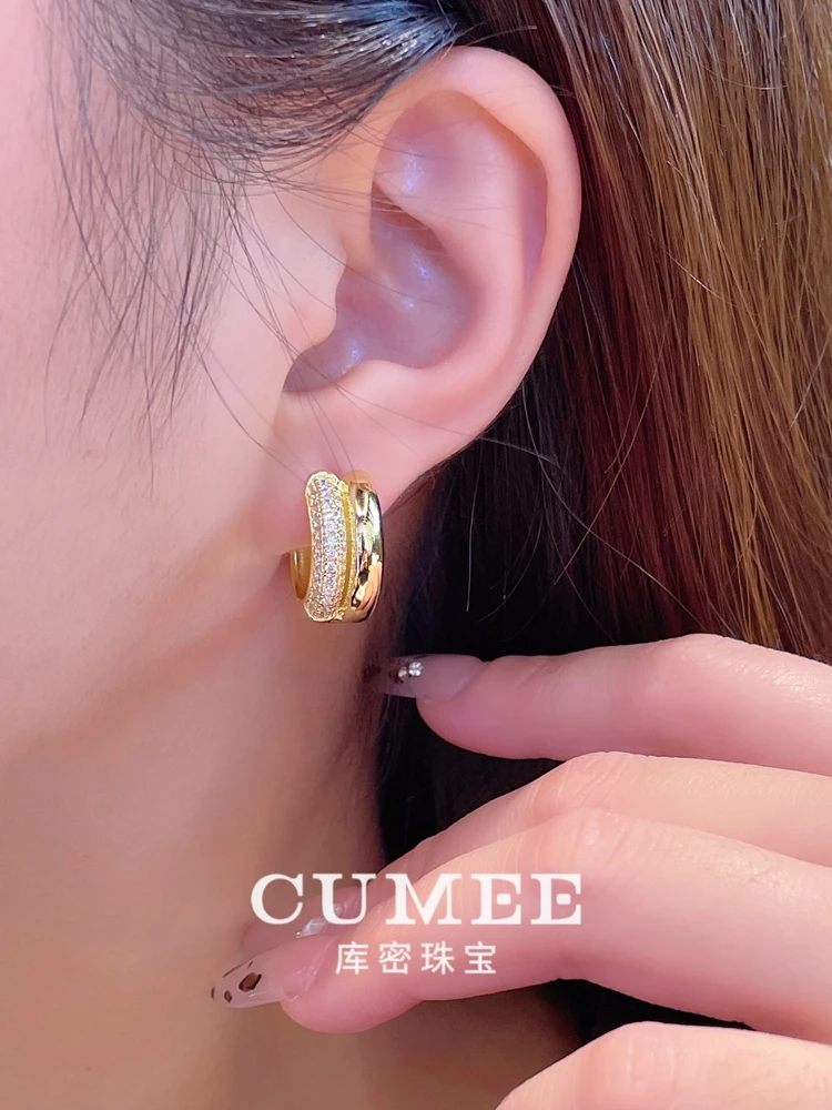 CUMEE ใหม่หรูหราต่างหูแฟชั่นขนาดเล็กสําหรับสวมใส่ทุกวันจี้ต่างหูสีเหลืองทอง ซิลเวอร์ชุบทอง