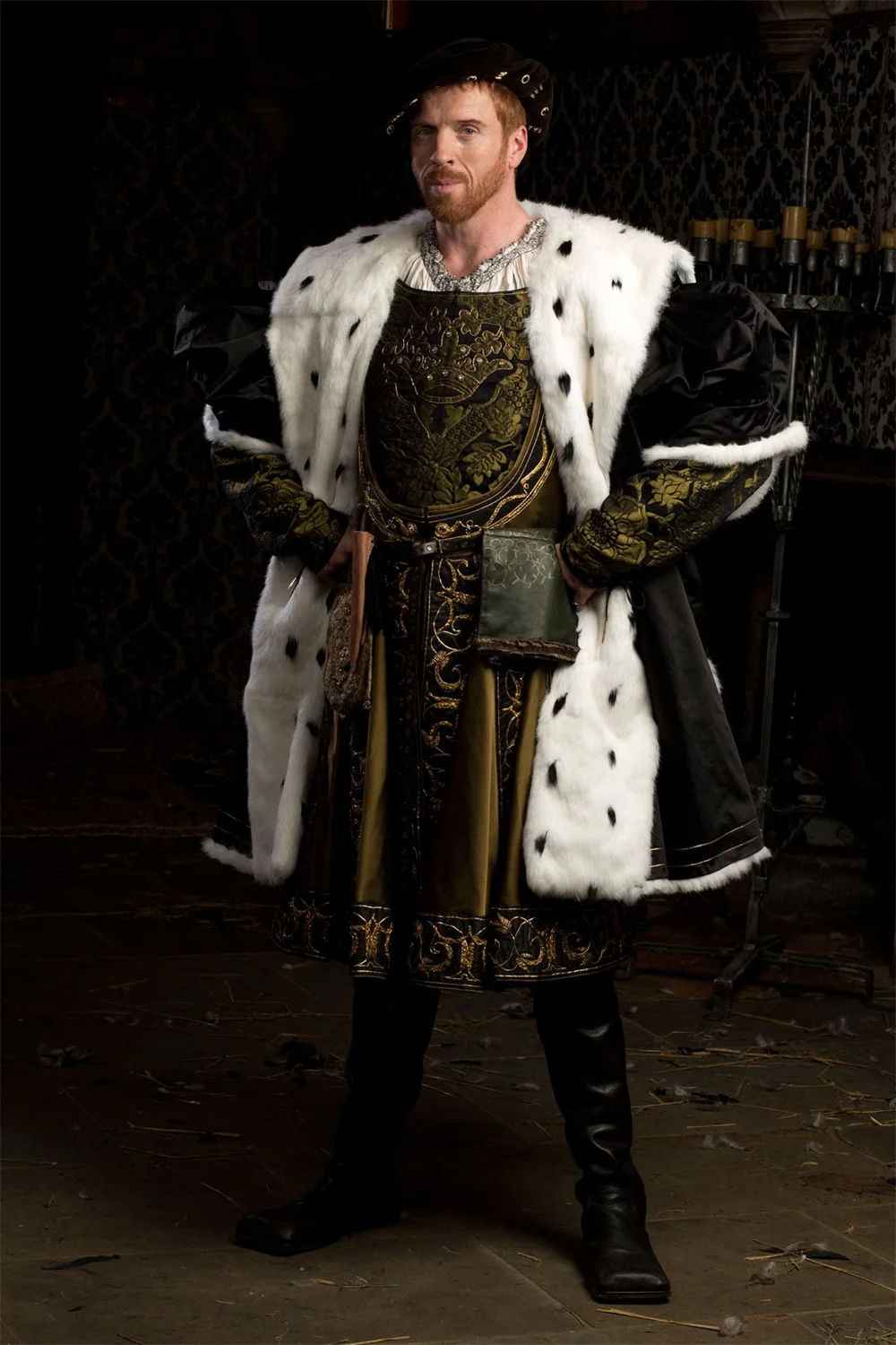 

Tudor Elizabethan Costume Men TV Wolf Hall King Henry VIII Cosplay Costume Medieval Renaissance Noble Lord Costume Tunic Outfit