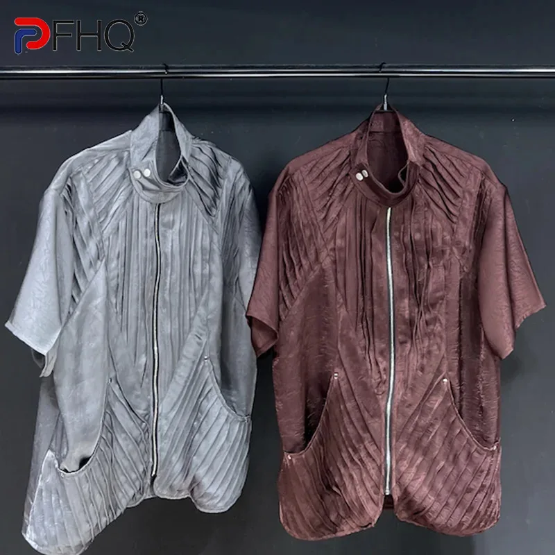 

PFHQ Men's Striped Stand Up Collar Short Sleeved Shirts Summer Light Luxury Zippers Pockets Design Fashion Male Tops New 21Z4532