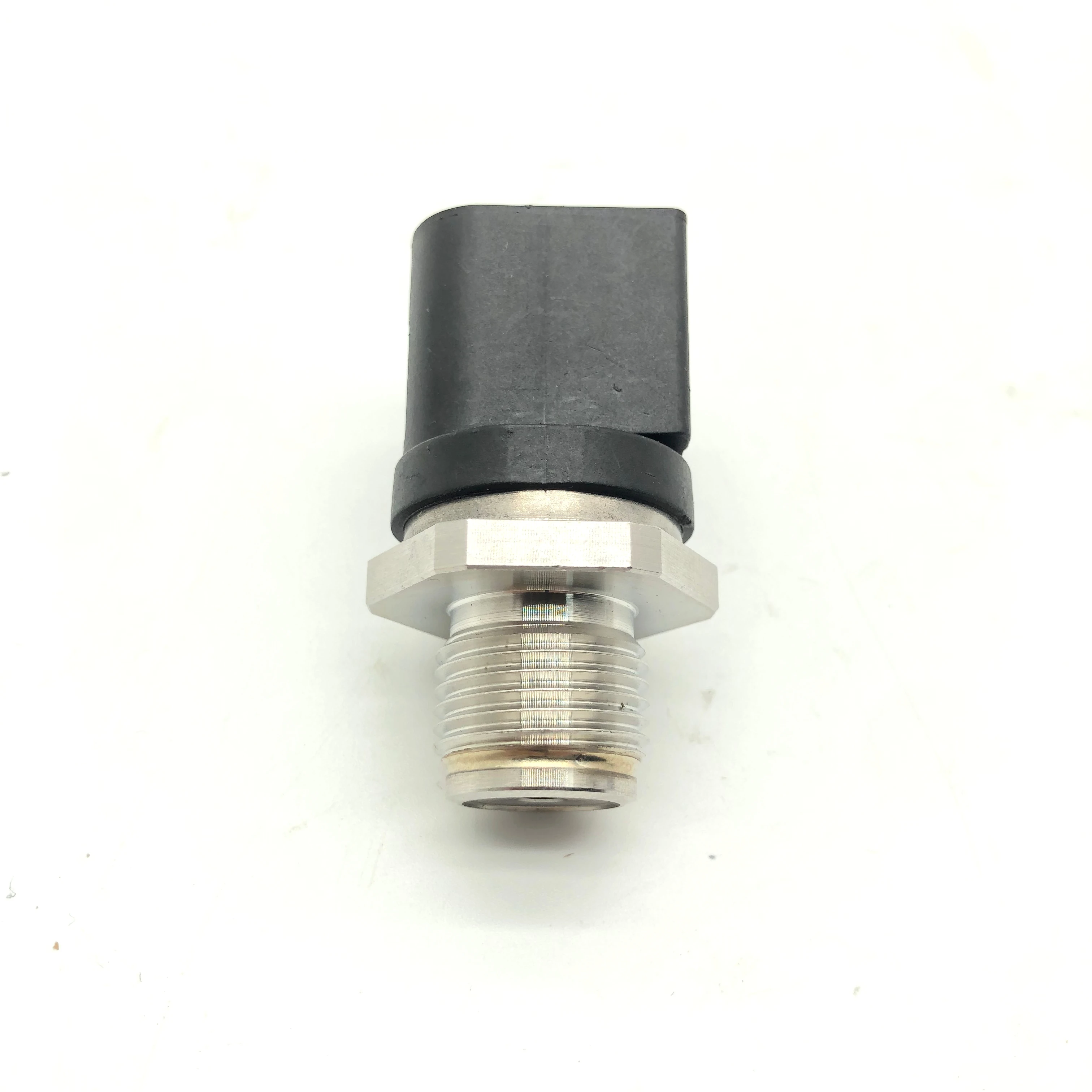 Fuel Oil Pressure Sensor OEM 0281002942 Brand New Engine Fuel Pressure Transmitter For Dodge Jeep Car Replacement Parts