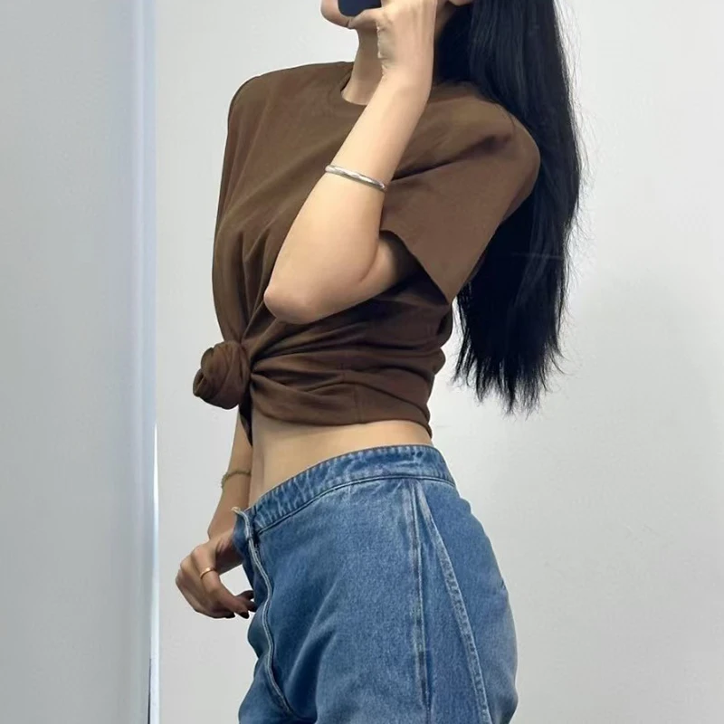 تي شيرت نسائي معقود بأزرار على شكل زهور، مبطن على الكتف وأكمام قصيرة ورقبة دائرية، قطن عالي الجودة، 2025، جديد، y2k