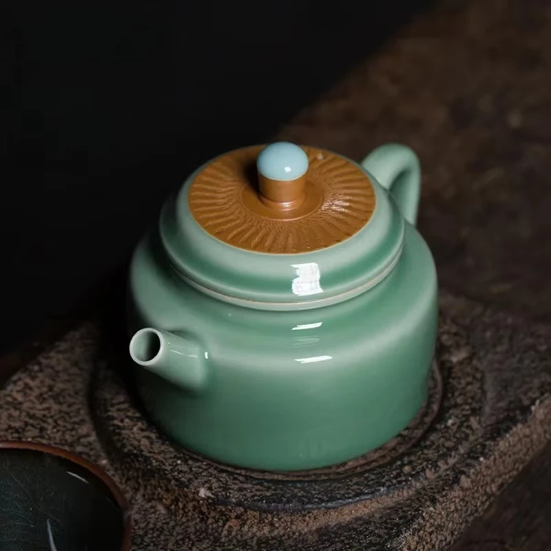 200ml Handmade Jumping Knife Teapot Zen Raw Ore Longquan Celadon Pot Household Tea Making Kettle with Ball Hole Tableware Gift