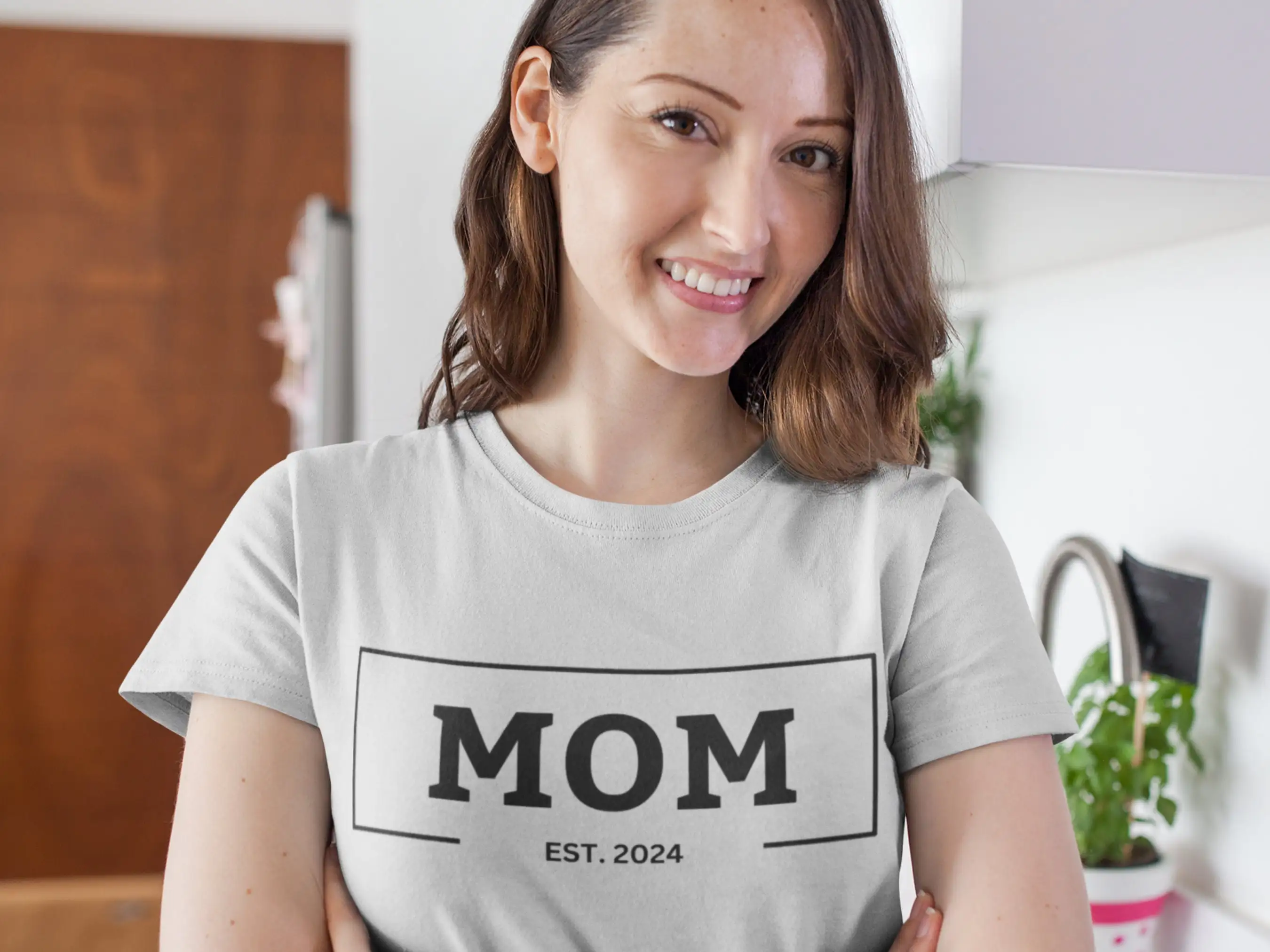 

Новогодняя футболка для мам, подарок на день матери