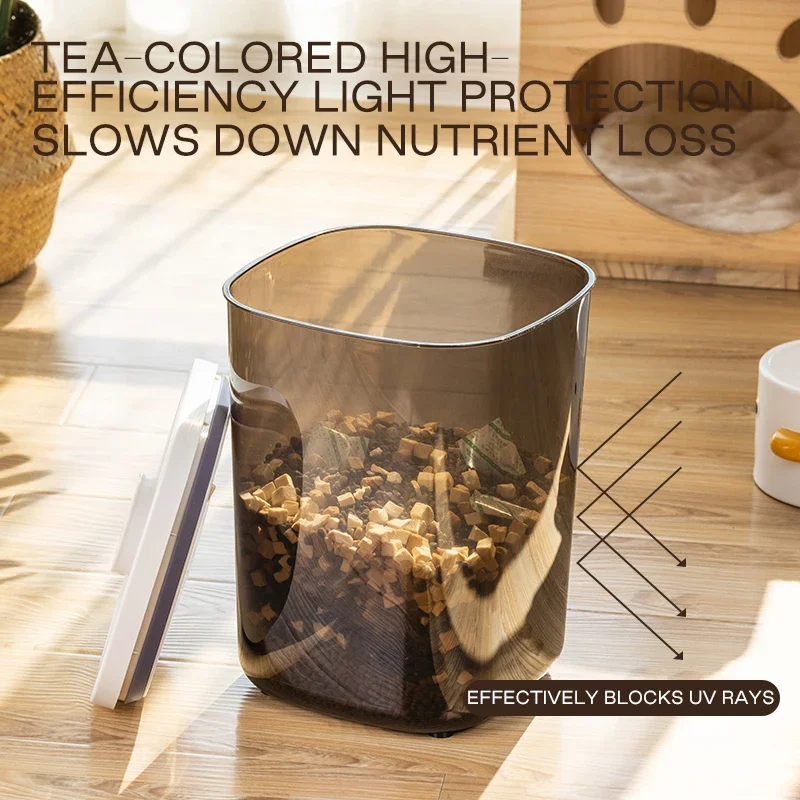 for Wholesale Large Vacuum Pet Food Storage Airtight Dry Bucket 10KG Food Storage Container For Dog Cat Small Animals With Cup