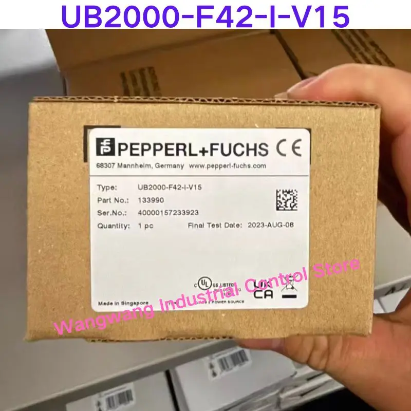 

Совершенно новый ультразвуковой датчик UB2000-F42-I-V15