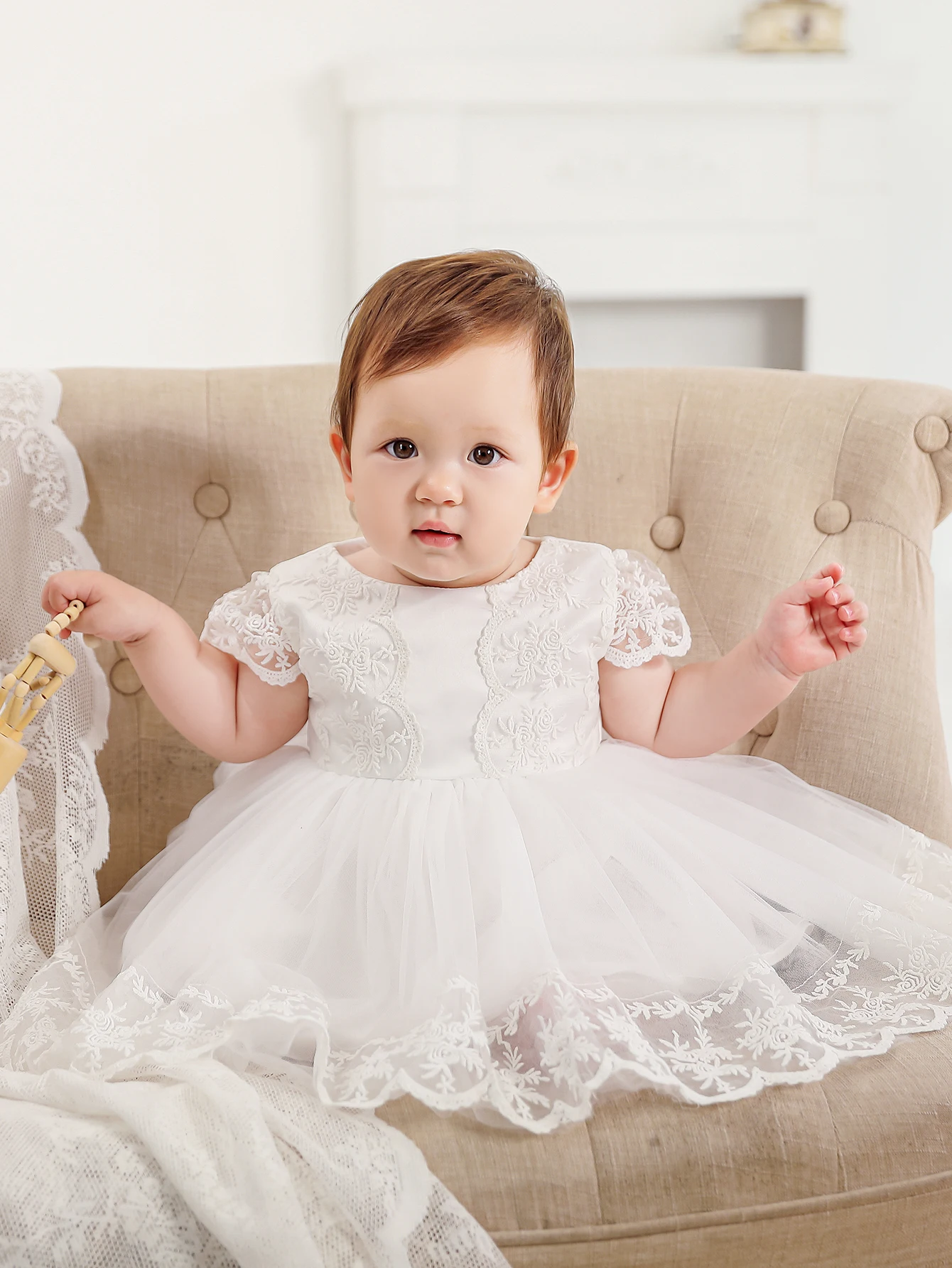 

New Style Baby Girl Wedding Dress Ball Gown for Birthday Party with Lace Embroidery 0-2 Year Old Girls