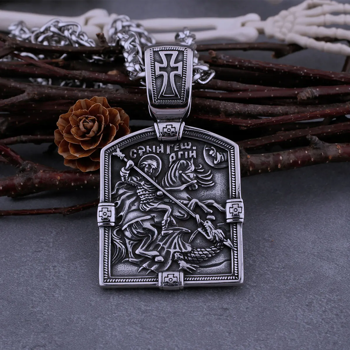 Stainless Steel Retro Religious Holy Warrior Necklace Men Women Back Bible Cross Amulet Biker Pendant Necklace Jewelry Gift
