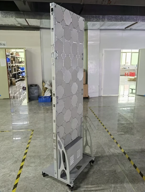 Bewegliches bodenstehendes LED-Poster, digitales Öl-, Gas- und Preisanzeigetafel, kommerzieller Werbebildschirm