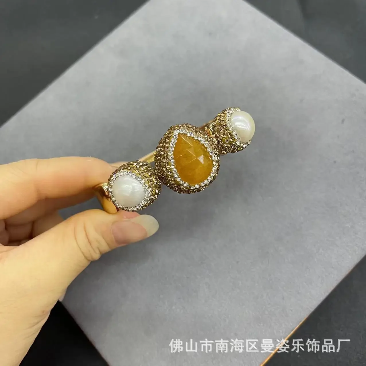 New Malay Jade Baroque Recycled Pearl Luxury Four-piece Set European and American Popular Jewelry Natural Stone Factory Direct S